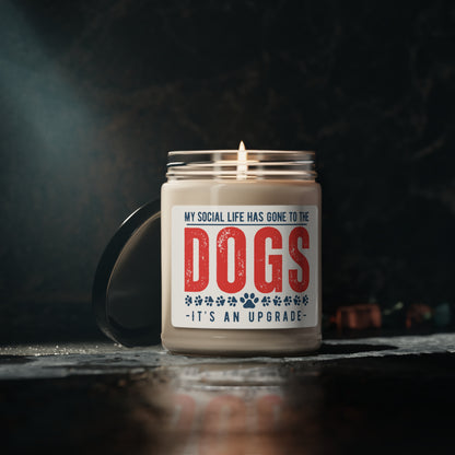 Dog-themed scented soy candle.